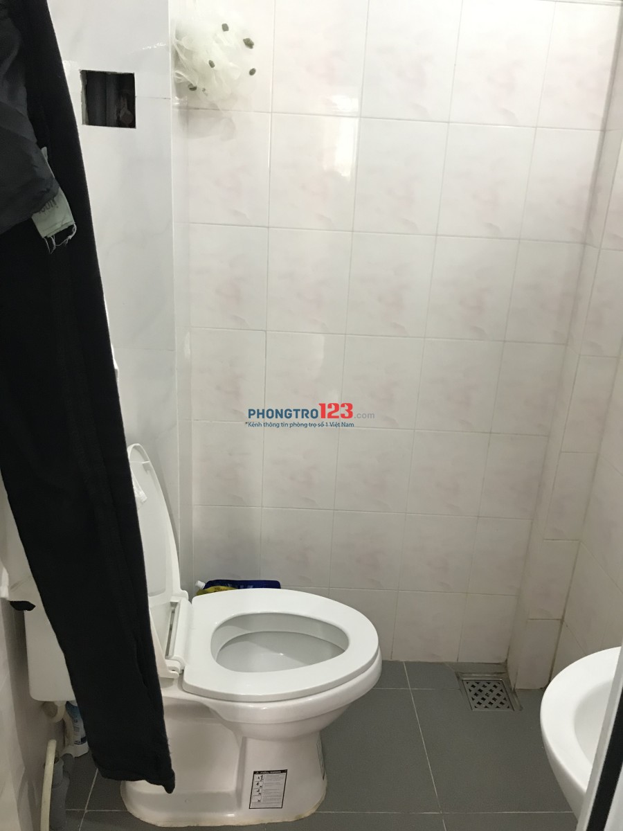 Tìm nam (ưu tiên NVVP) share phòng nhà nguyên căn