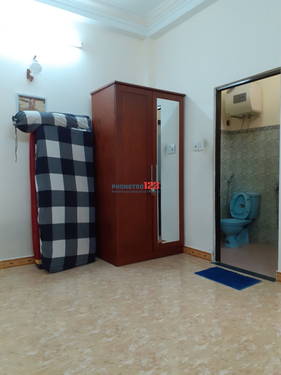 Cho thuê phòng chính chủ Trần Quang Diệu - Quận 3