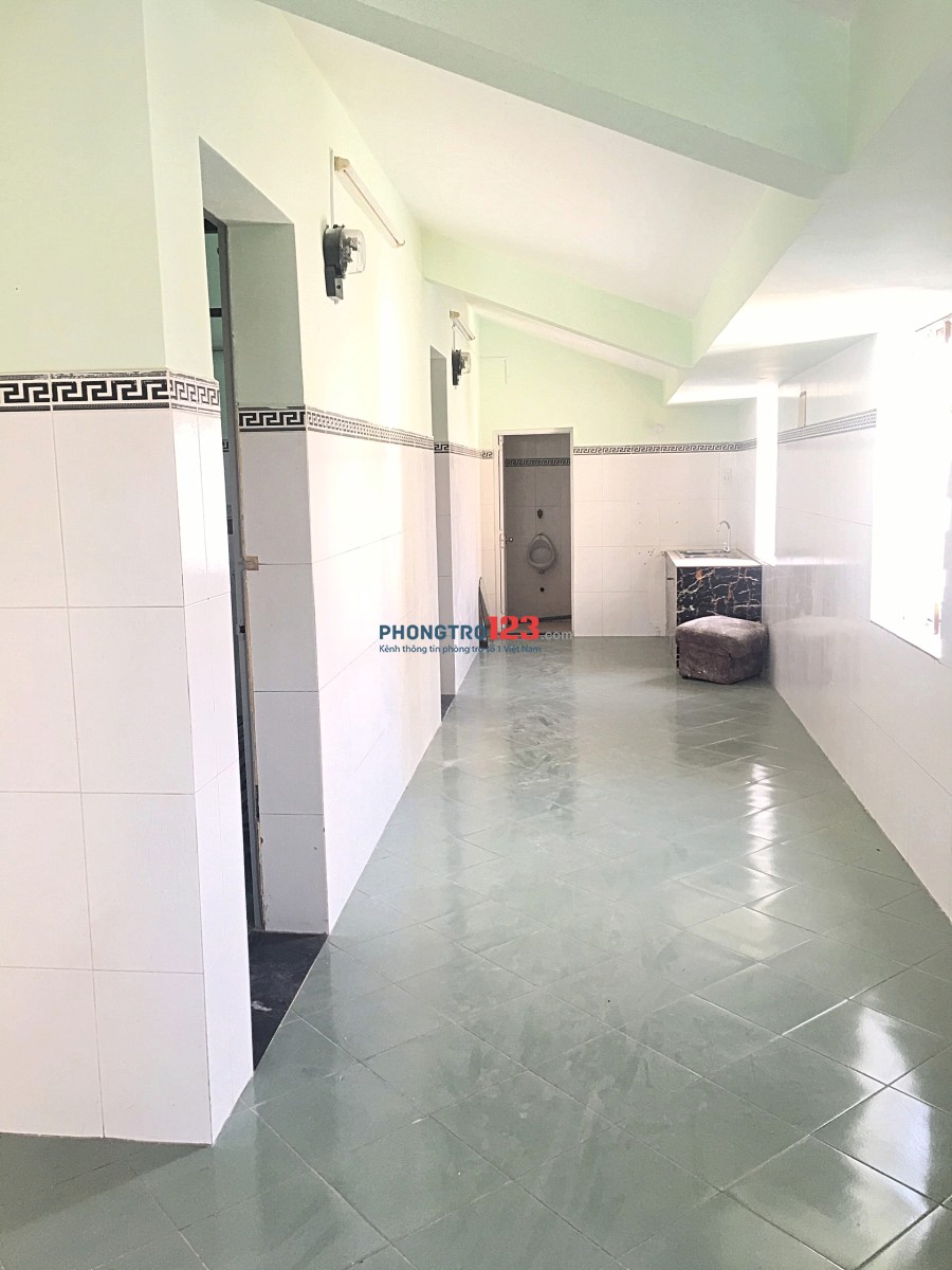 Cho thuê Phòng Cao Cấp 30m2, MT Lê Đức Thọ