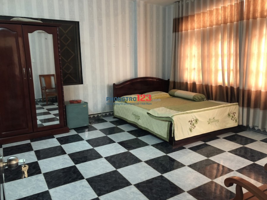 Cho thuê phòng trọ mới, đầy đủ tiện nghi tại mặt tiền Nguyễn Thái Bình, Quận Tân Bình, BV 24/24