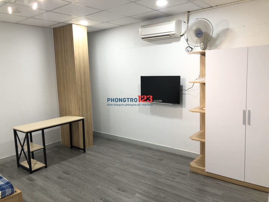 STUDIO 1PN 35m2 Full Nội Thất, Ngay Lotte Mart Cộng Hòa, Mới 100%