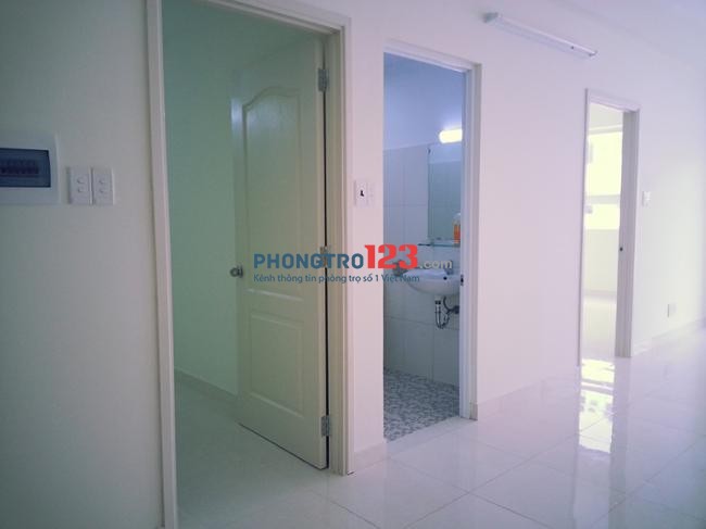 Cho thuê căn hộ Hưng Ngân quận 12, DT: 68m2, 2 PN, 2WC,lầu cao, có ban công