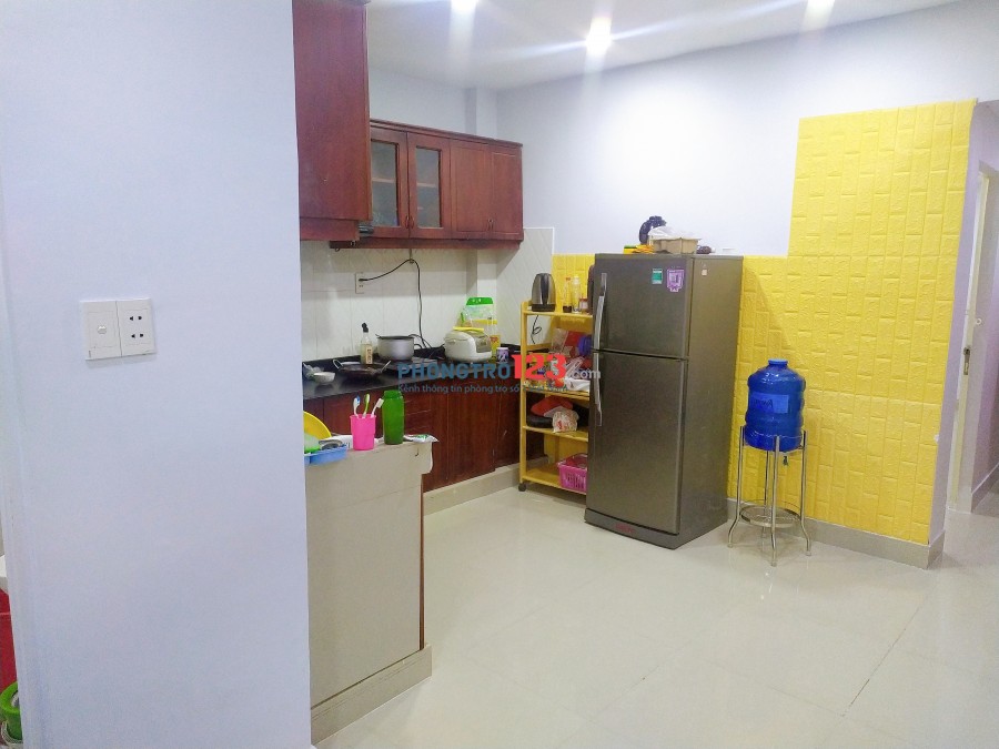 Chính chủ cho thuê 170m2, giá 9tr Q.7