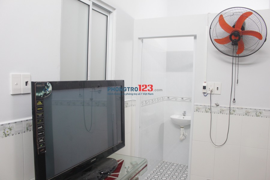 CHO THUÊ PHÒNG TRỌ MỚI 100% Ở QUẬN 10