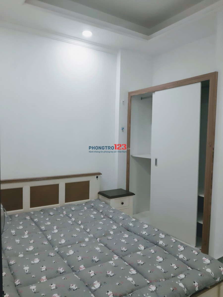 Phòng 20m2 full nội thất hẻm 142 Nguyễn Thị Thập, Q.7