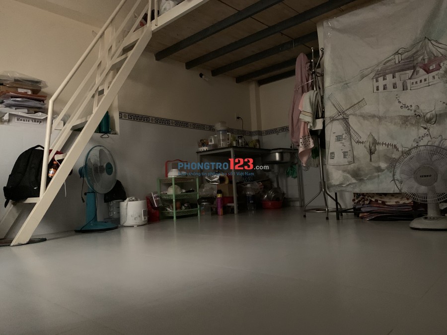 Cần 1 nữ ở ghép bao điện nước 1triệu