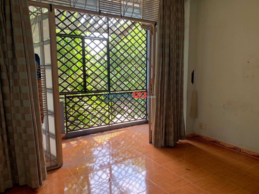 Cho thuê nhà trọ đường Trường Sa