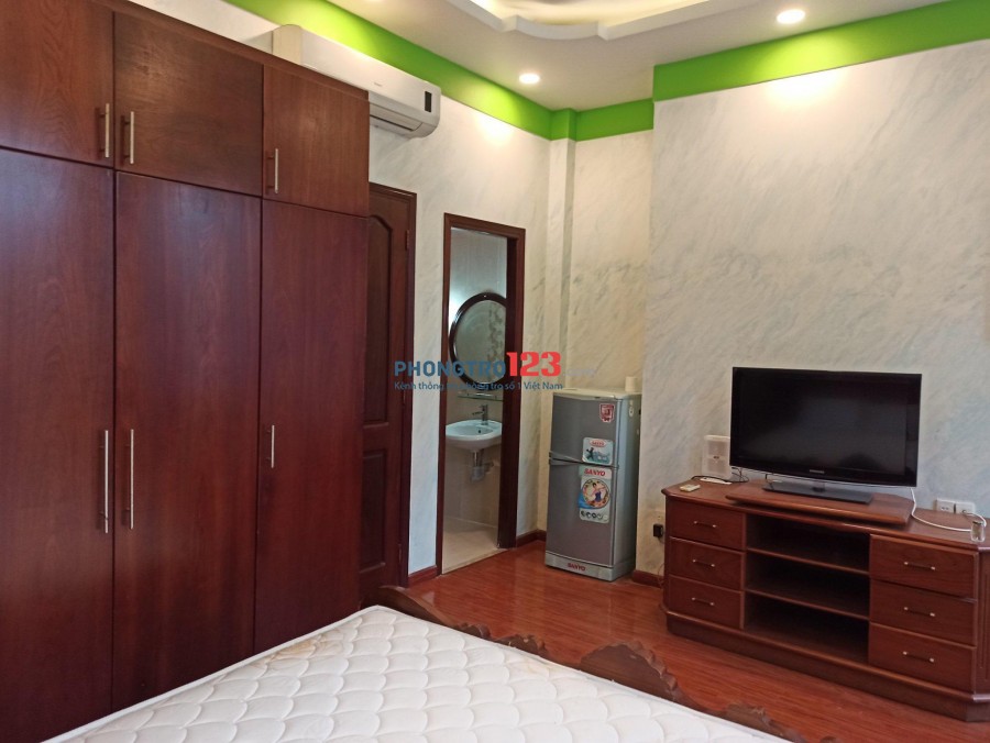 Cho thuê căn hộ mini/dịch vụ tại 68/40C Trần Quang Khải, phường Tân Định, Quận 1