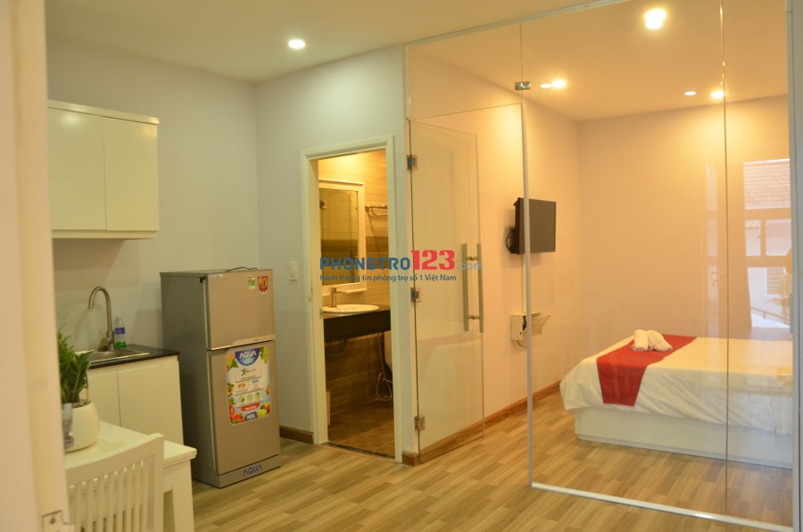 CHDV quận 1 full nội thất, có bếp nấu ăn gần nhờ thờ Tân Định, CV lê văn tám giá từ 6-8tr5