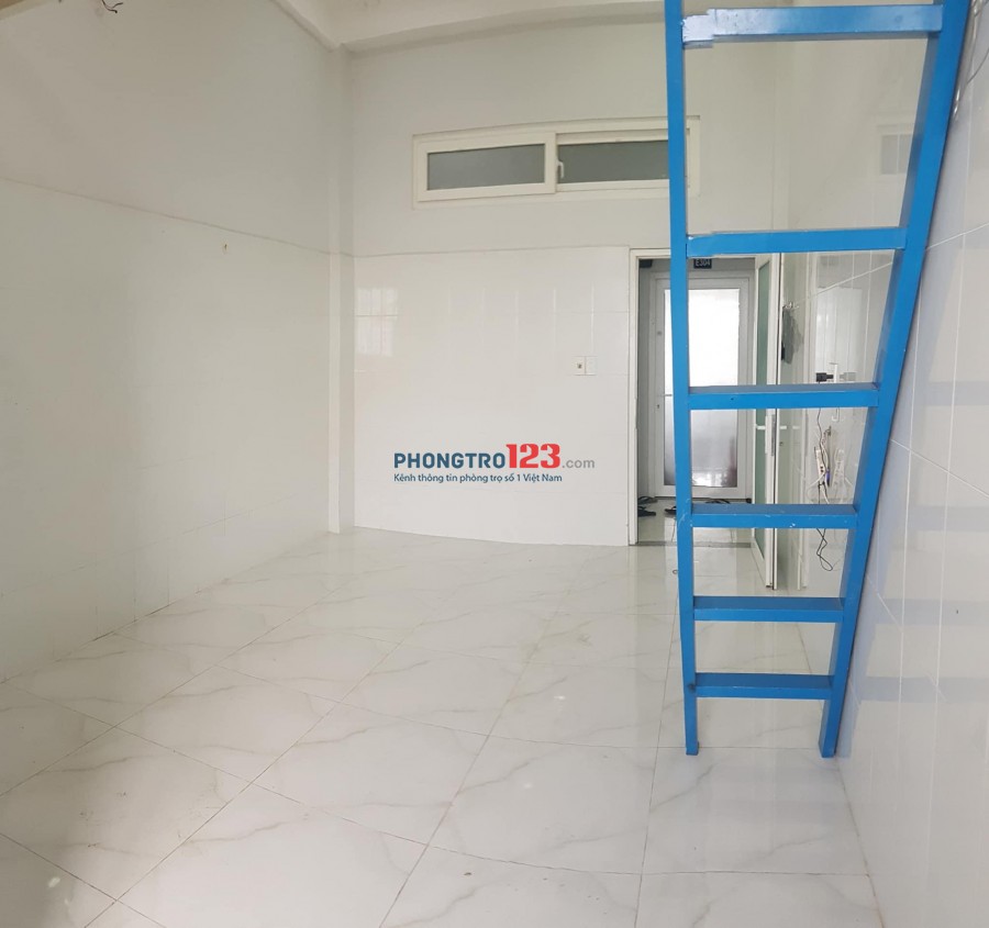 Phòng trọ gần trường ĐH SPKT có gác, bảo vệ 24/24, giá chỉ từ 2.5tr