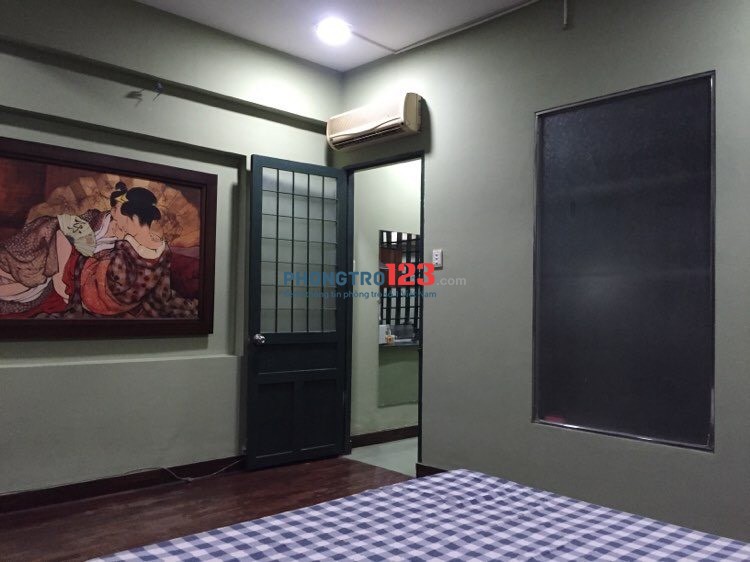 Cho thuê căn hộ tầng 3 chung cư Lý Thái Tổ, 73m2 2pn, Full nội thất. Giá 8tr/tháng