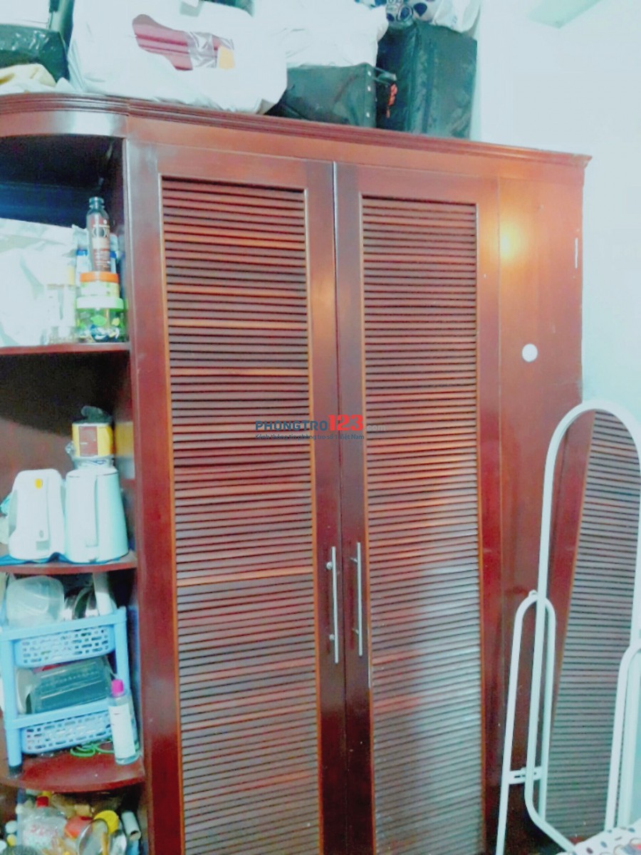 Cần 1 nữ ở ghép 2tr/tháng, nhà sạch sẽ đầy đủ nội thất, trung tâm Q.1