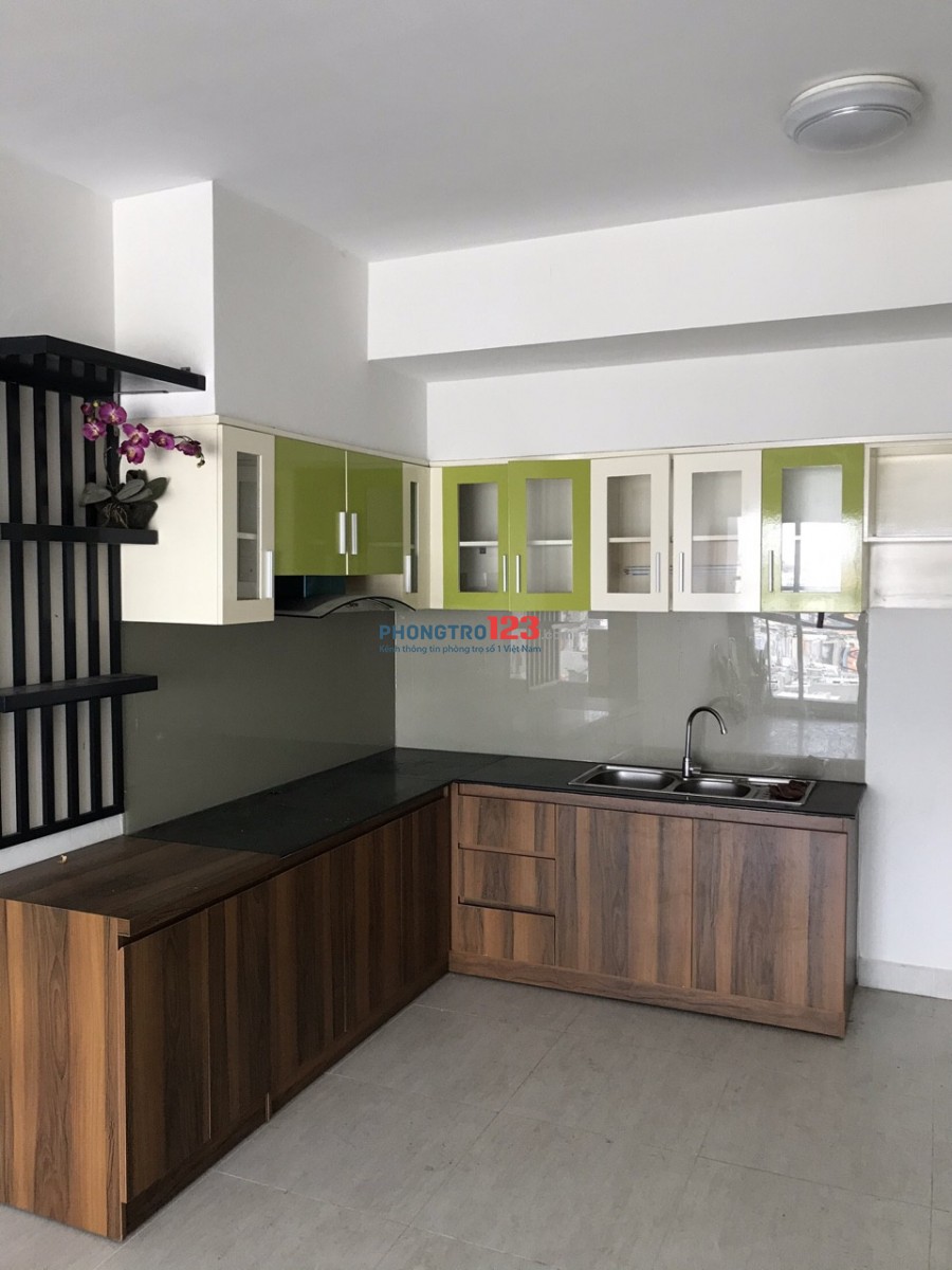 Căn hộ 3PN, 92m2, Carillon 1 View hồ bơi 14 triệu/tháng, diện tích 92 m²