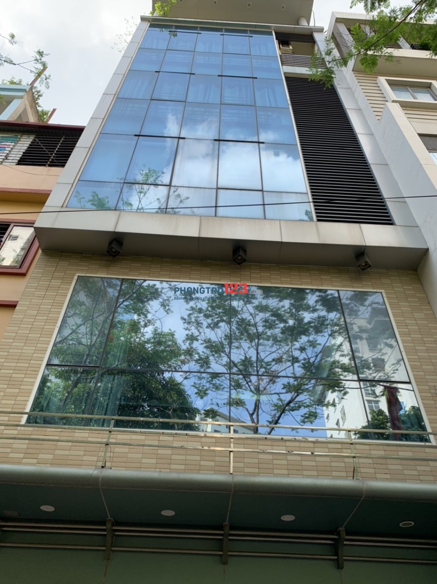 Cho thuê nhà ngõ 80 Trung Kính To - Trung Hòa, Cầu Giấy, Hà Nội. DT 80m2 x 6 tầng, mặt tiền 6m, có thang máy. Giá 40tr