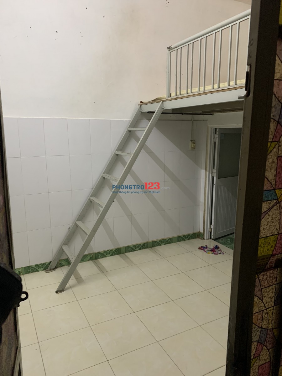 Phòng trọ sinh viên giá rẻ gần trường Đại Học Hutech