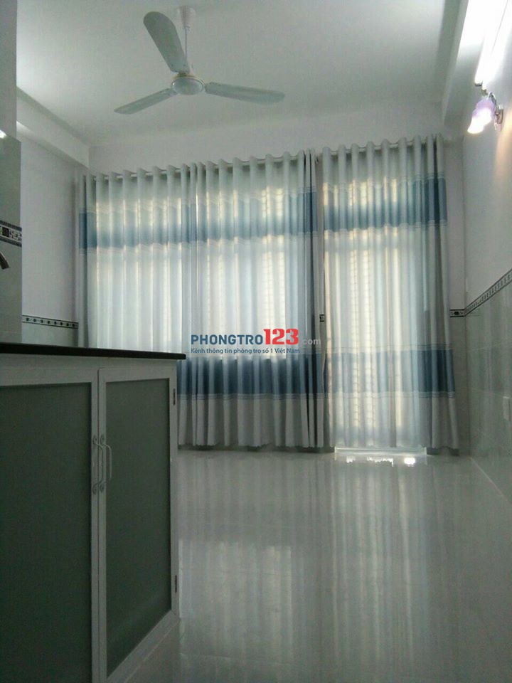 Cho thuê phòng mới 25m2 nhà hẻm xe hơi tại Hẻm 23 Nguyễn Hữu Tiến, Q.Tân Phú. Giá 3.8tr/th