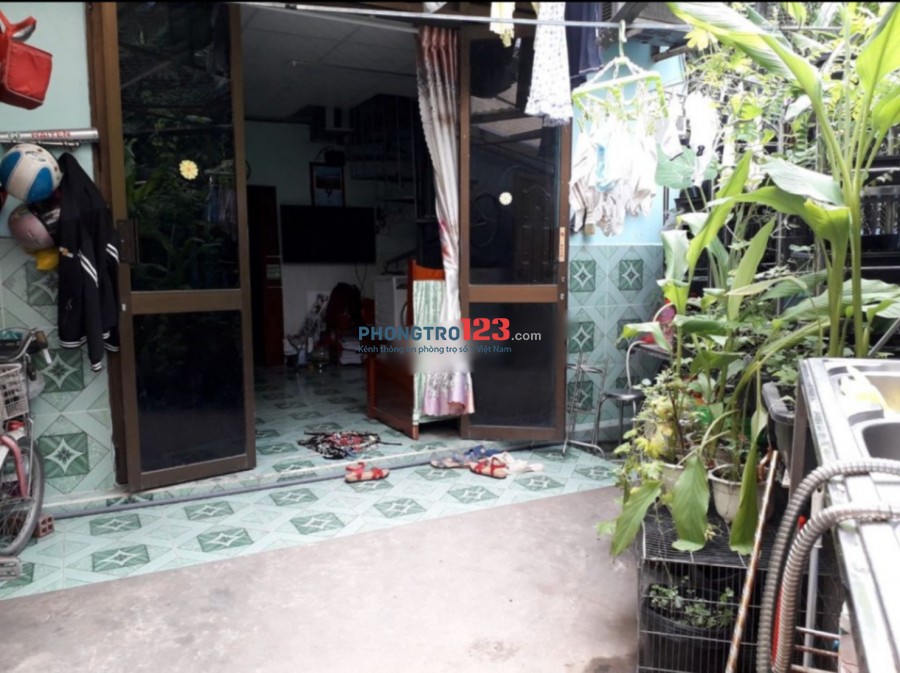 Cho thuê 2 căn nhà riêng biệt 35m2 và 75m2 tại Hẻm 88 Nguyễn Văn Quỳ Q7 giá từ 3,5tr/th