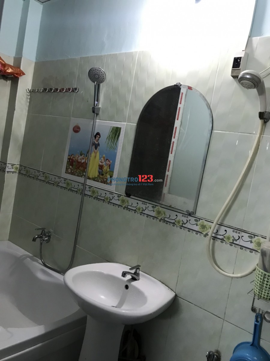 Cho thuê 2 căn nhà riêng biệt 35m2 và 75m2 tại Hẻm 88 Nguyễn Văn Quỳ Q7 giá từ 3,5tr/th
