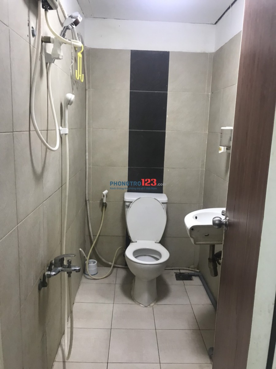 PHÒNG 25M2 NGAY CV HOÀNG VĂN THỤ, WC RIÊNG, CÓ BAN CÔNG, FULL NT