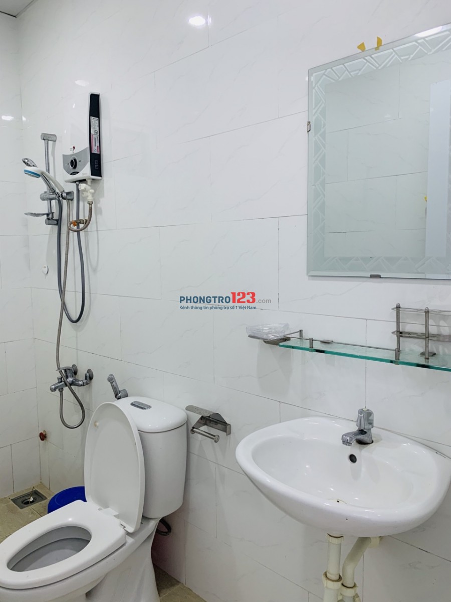 Ở PHÒNG ĐẸP 40M2 RỘNG RÃI, FULL NỘI THẤT, MÁT MẺ