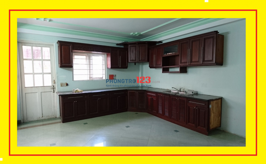 Phòng trong biệt thự Bình Lợi, ngay tầng trệt, 30m2, có hệ thống bếp
