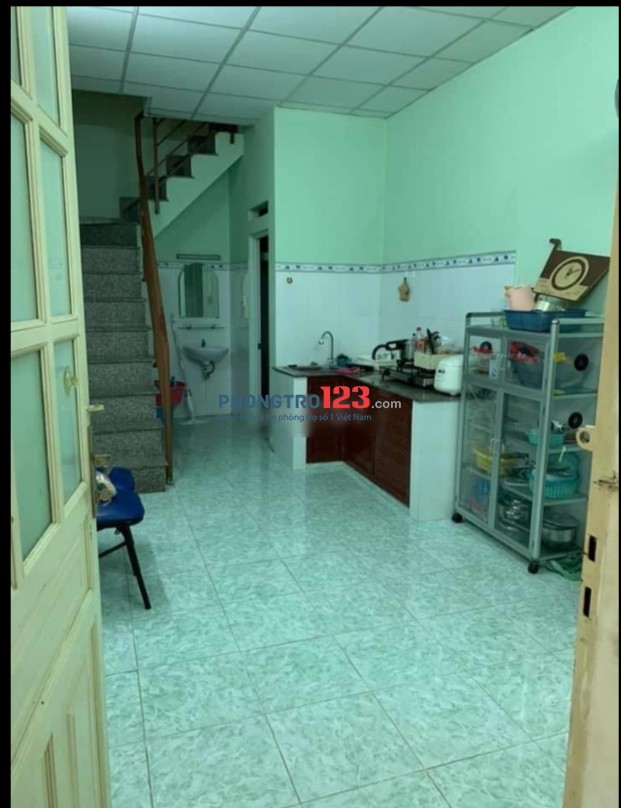 Cho thuê nhà nhỏ nguyên căn 38m2 1 trệt 1 lầu tại Nguyễn Đình Chiểu P Đa Kao Q1 giá 7,5tr/th