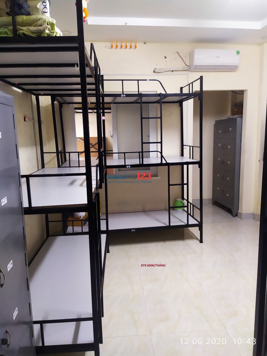 Phòng trọ ở ghép giá rẻ dành cho Tân Sinh Viên Và Người Đi Làm f25