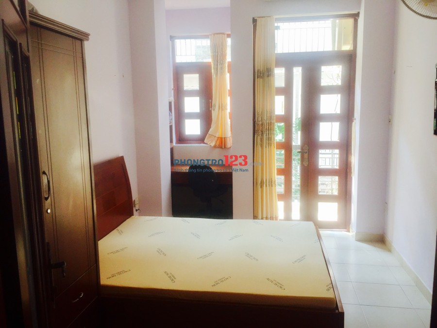 Cho thuê phòg full nội thất p Nguyễn Cư Trinh, free wifi, nước, máy giặt, giá 4tr6