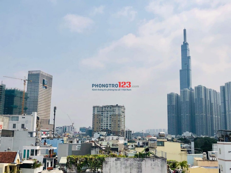 Phòng đầy đủ tiện nghi ngay ngã 4 Hàng Xanh , View landmark 81