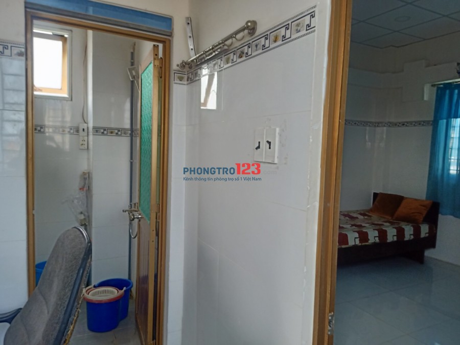 Cho thuê phòng trọ mặt tiền Nguyễn văn quá, Quận12