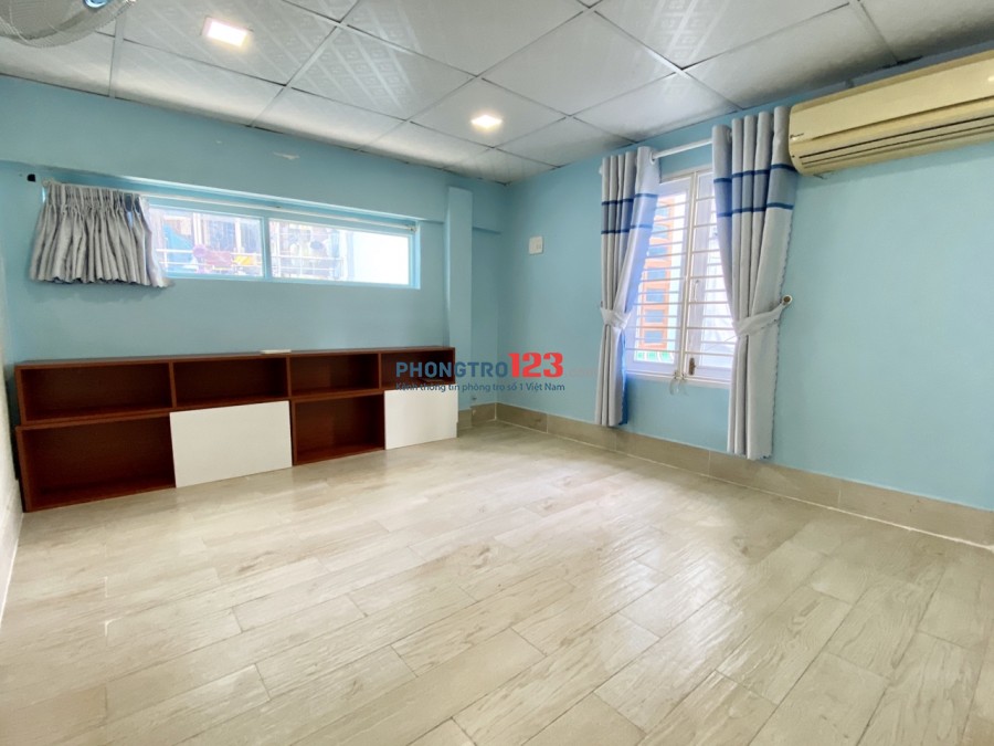 Nhà hẻm xe hơi 1 phòng khách, 1 nhà bếp, 2 phòng ngủ, 3 wc, sân thượng
