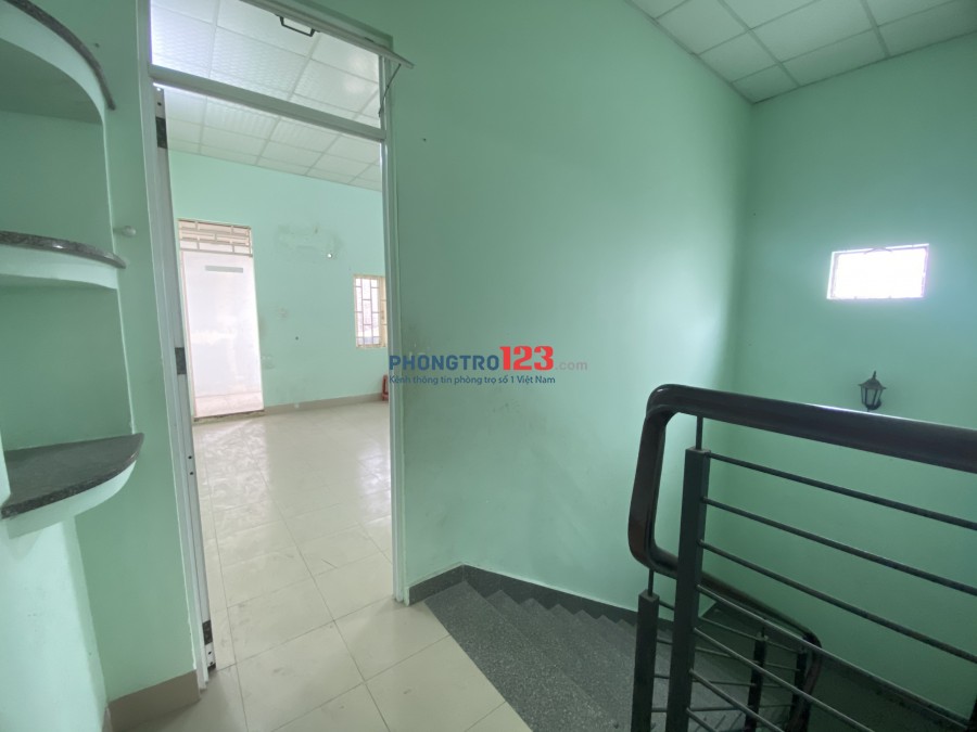 TÔI CHỦ NHÀ CHO THUÊ PHÒNG mặt tiền ĐƯỜNG VÕ TRỨ. THÍCH HỢP CHO GIA ĐÌNH và DÂN VĂN PHÒNG. 0339514814