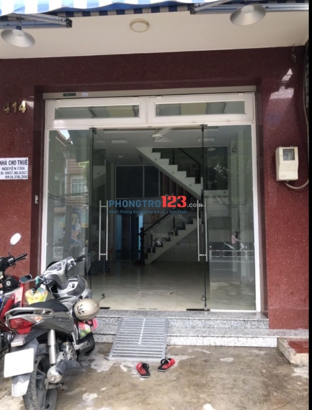 Chính chủ cho thuê nhà nguyên căn 1 trệt 2 lầu mặt tiền 414 Nguyễn Sơn P Phú Thọ Hòa Q TPhú