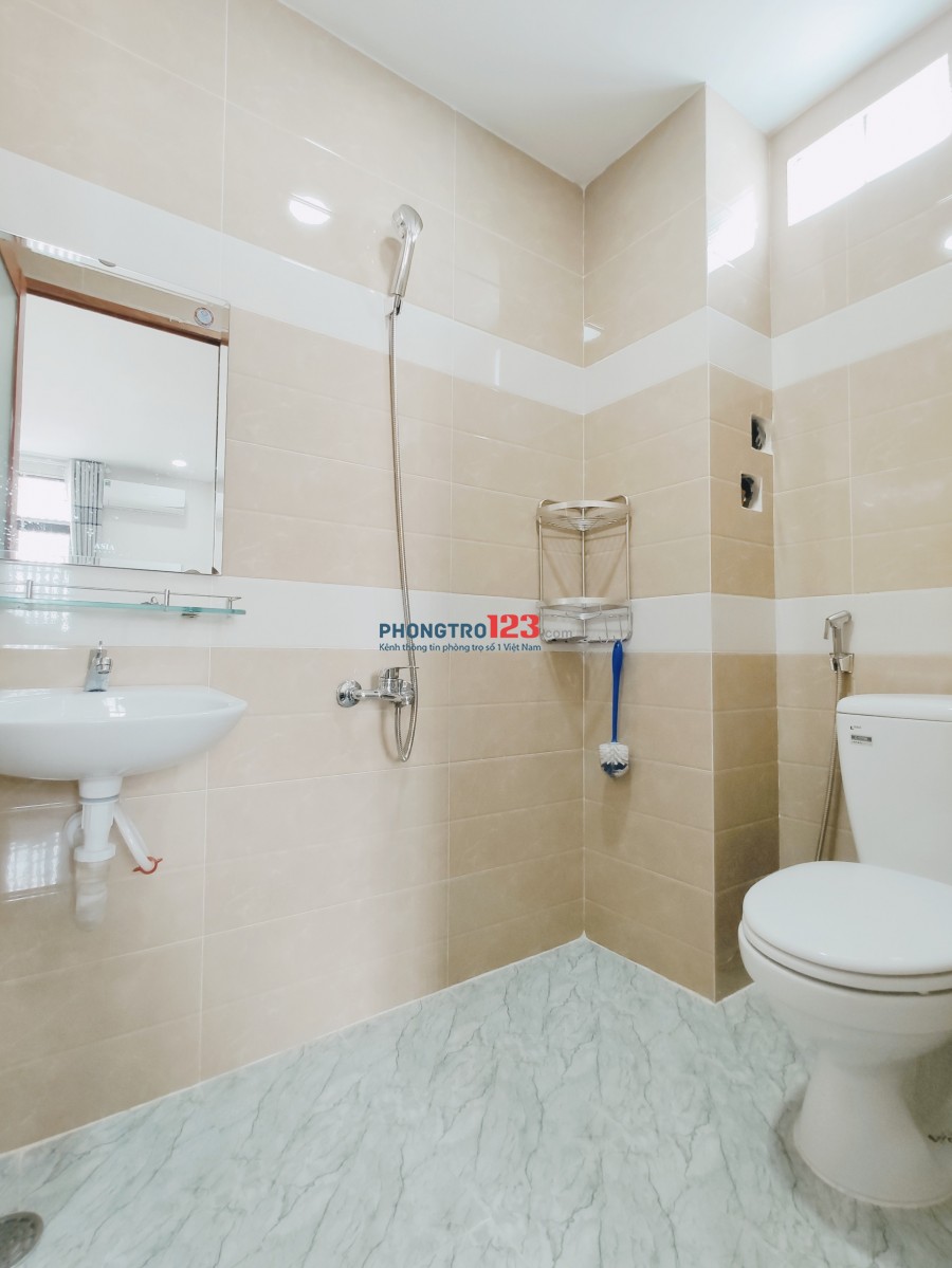 Phòng trọ cho thuê Cây Trâm, công viên Làng Hoa, Gò Vấp có máy lạnh
