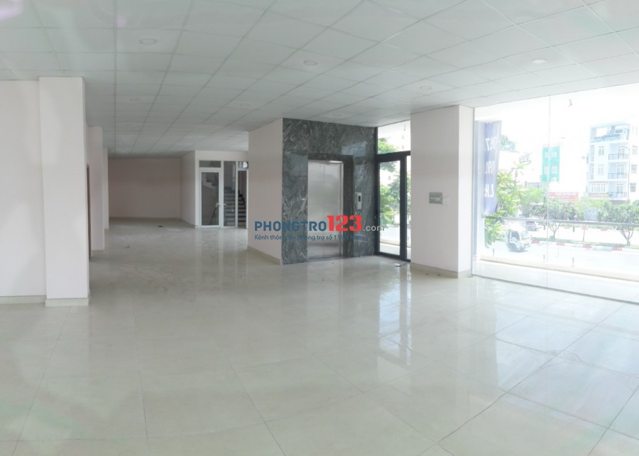 Cho thuê MB văn phòng từng tầng hoặc Nguyên Căn nhà MT 620 Phạm Văn Đồng Q Thủ Đức