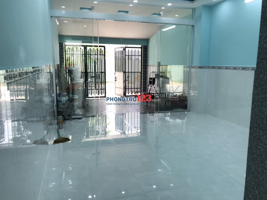 Cho thuê nhà mới xây 100% 1 trệt 4 lầu 5x21 mặt tiền 42 Đường D3 P Tăng Nhơn Phú A Q9