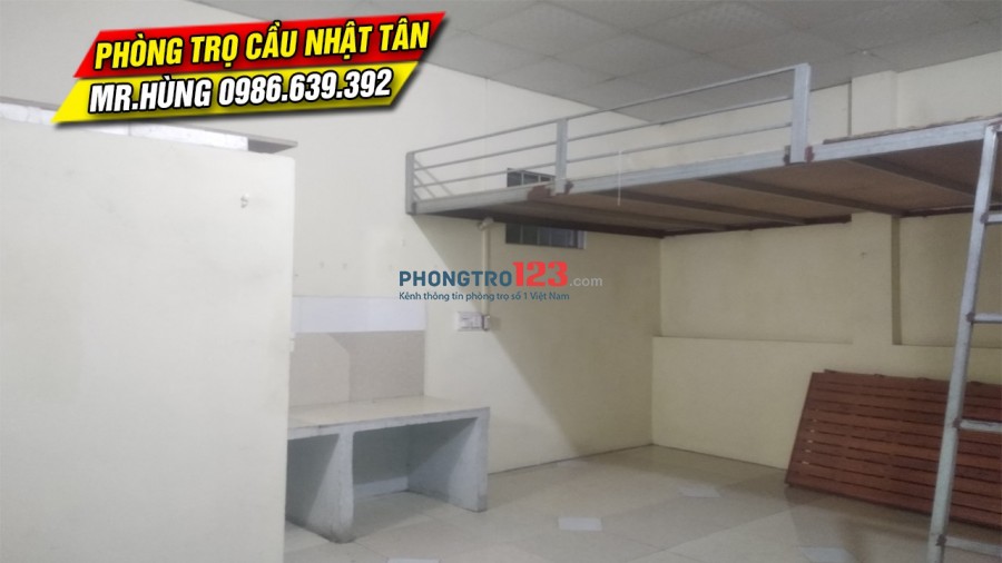 Cho thuê phòng trọ chân Cầu Nhật Tân - Xã Vĩnh Ngọc, diện tích 30m2 (Có điều hòa)