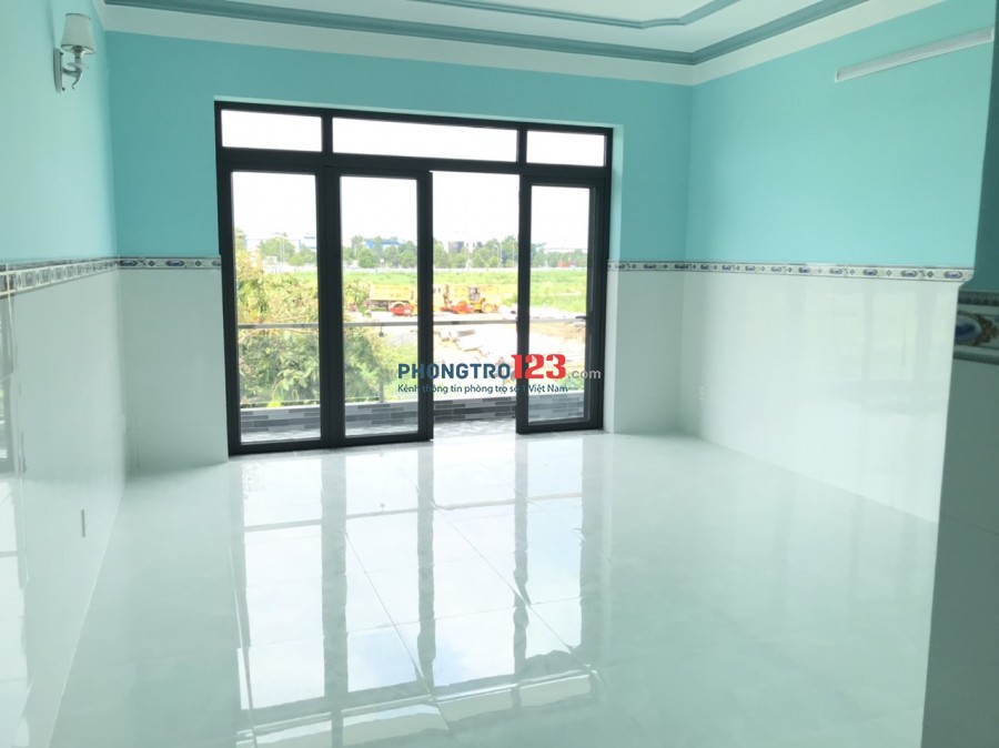 Cho thuê nhà mới xây 100% 1 trệt 4 lầu 5x21 mặt tiền 42 Đường D3 P Tăng Nhơn Phú A Q9