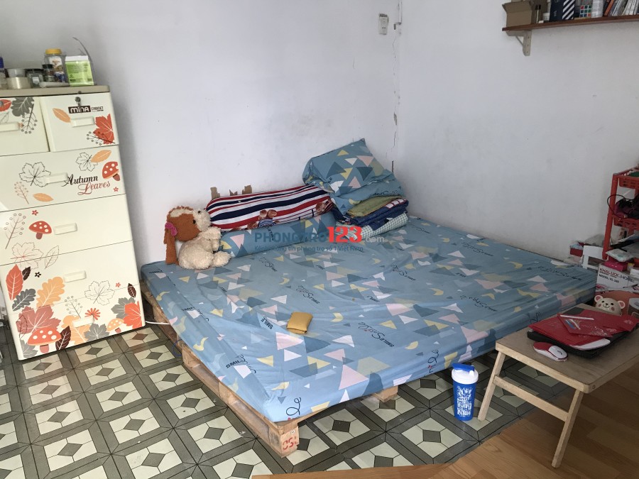 Tìm bạn nữ NVVP 9x ở ghép Quận 3, gần chợ Tân Định. Giá 1.6tr/người/tháng