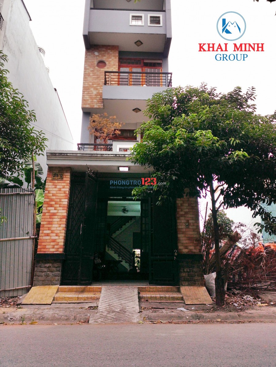 Phòng 30m2, BAN CÔNG VIEW CỰC ĐẸP, TỦ QUẦN ÁO, WC RIÊNG - gần ĐH Văn Lang, Bình Lợi