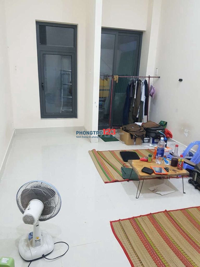 Phòng ở ghép quận 9 ưu tiên người đi làm SV - NVVP