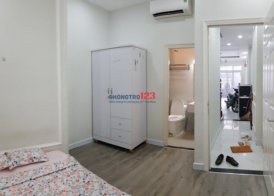 Phòng cao cấp full nội thất, hẽm XH 3/45 Thành Thái, P14, Q10