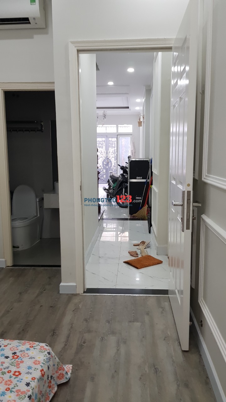 Phòng cao cấp full nội thất, hẽm XH 3/45 Thành Thái, P14, Q10