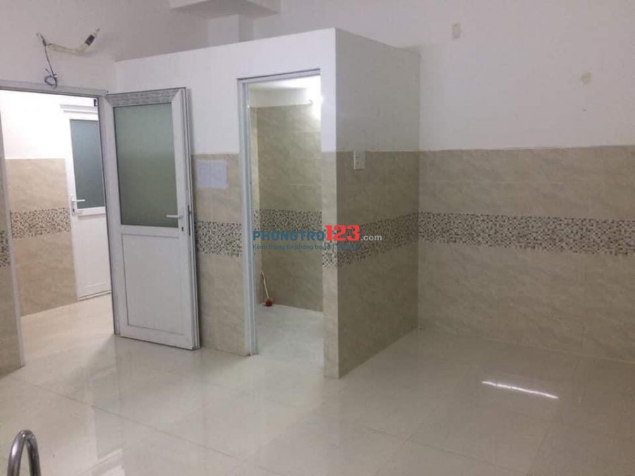 Cho thuê phòng trọ cao cấp đầy đủ nội thất giá rẻ đường Chu Văn An, quận Bình Thạnh mới 100%