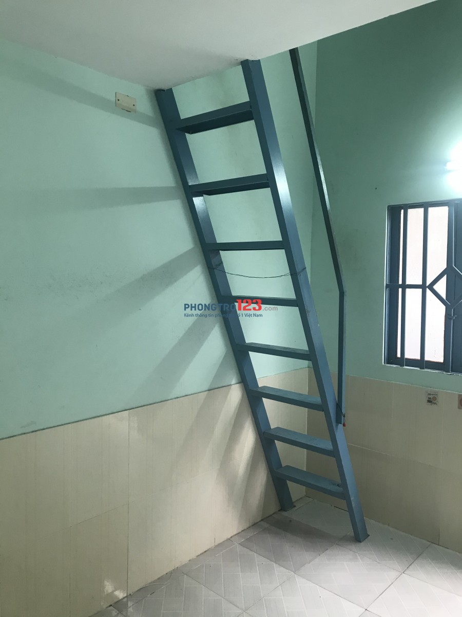 Phòng trọ ngay đường LÊ VĂN LƯƠNG (2 tầng)