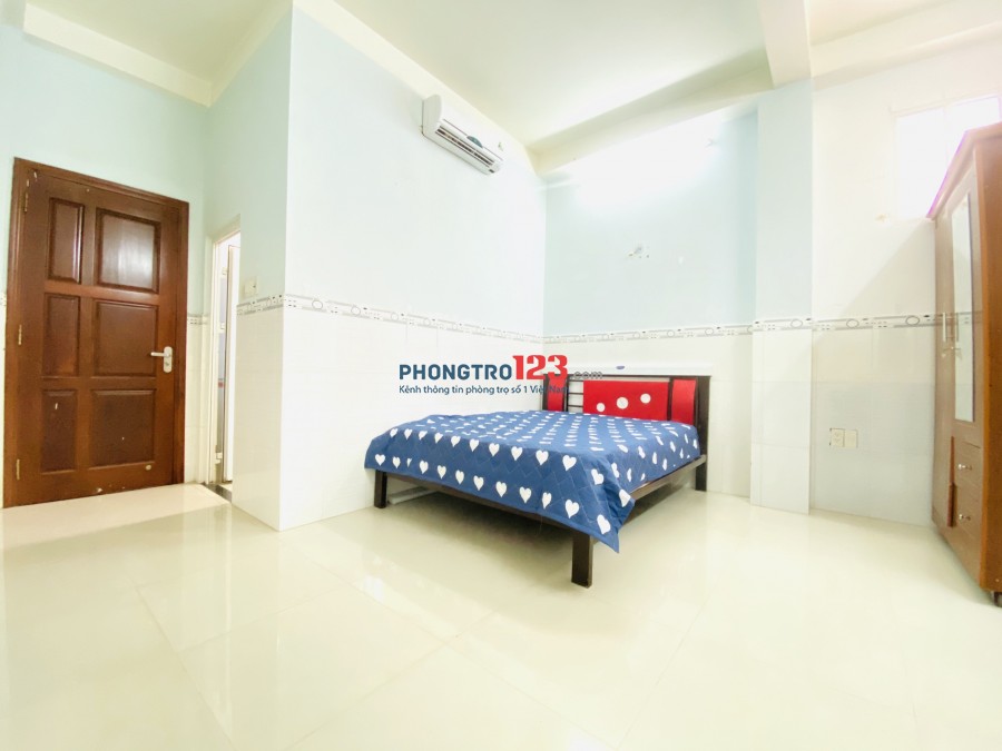Phòng Q1 Full Nội Thất, Free Dịch Vụ, LÌ XÌ NGAY 500,000đ