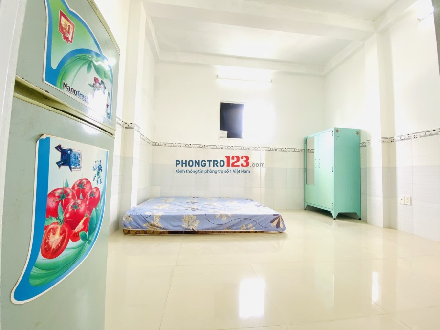 Phòng Q1 Full Nội Thất 18m2, Free Dịch Vụ, COVID giảm giá lì xì 500.000đ