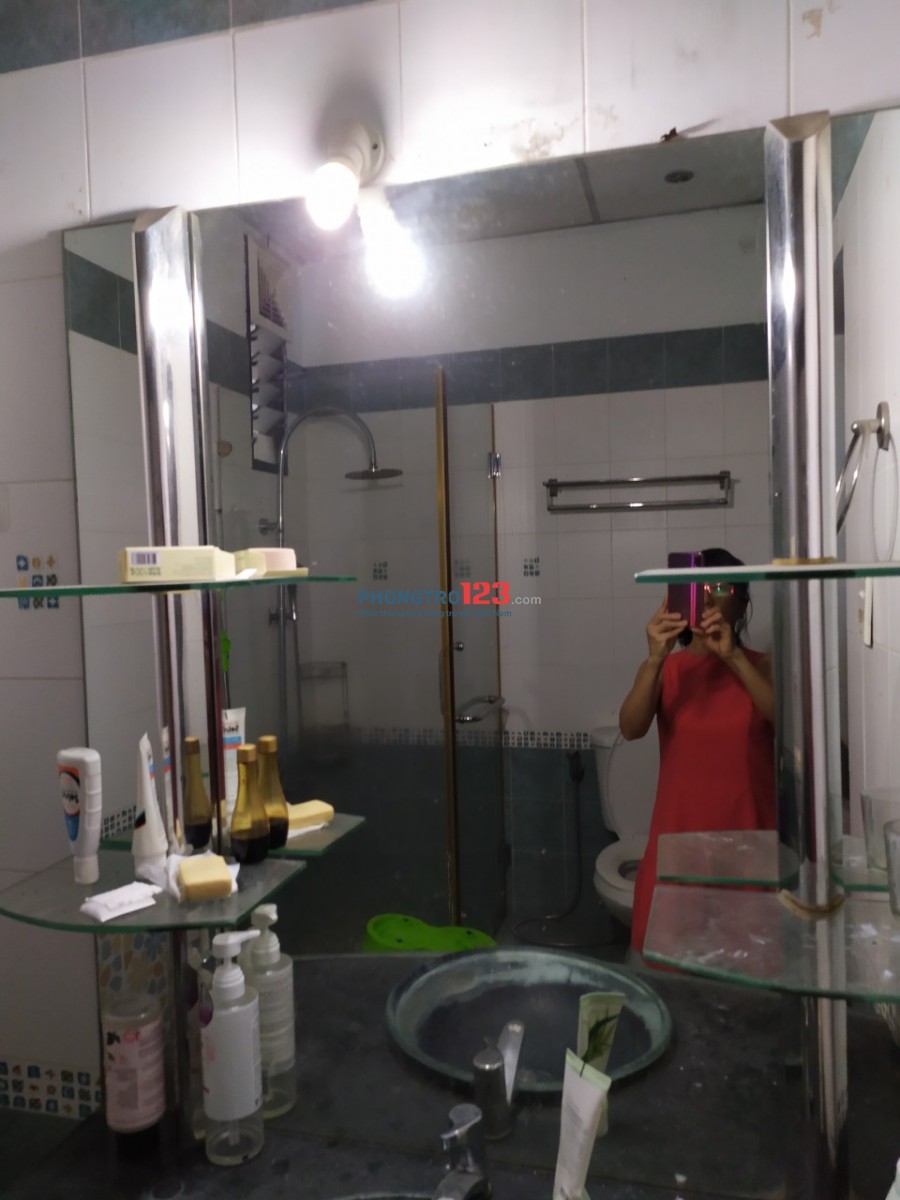 Phòng đẹp rộng rãi thoáng mát, view đẹp, khu biệt thự yên tĩnh