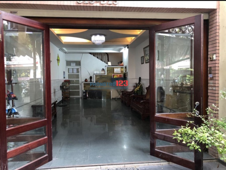 Cho thuê mặt bằng kinh doanh tầng 1 hoặc tầng trệt tại khu Thương Mại Thuận Việt Q11