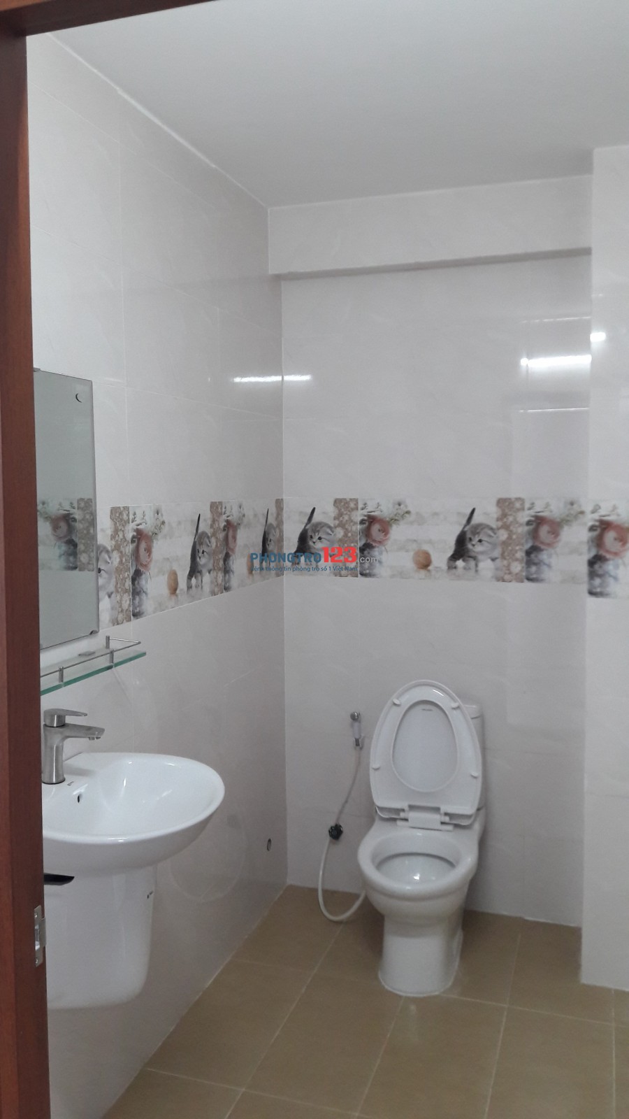 Nhà nguyên căn mới xây 100% 1 trệt 3 lầu, KDC An Sương